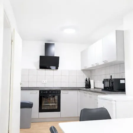 Daire Leta Homes - Komfortable Mit Traumbalkon