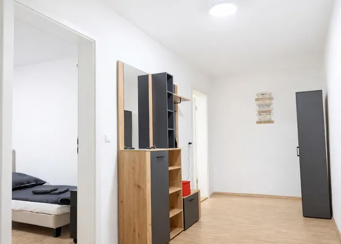 Daire Leta Homes - Komfortable Mit Traumbalkon Straubing